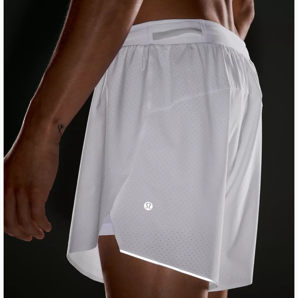 NWOT Lululemon Fast and Free Lined short. Size Large. Color: auric gold.